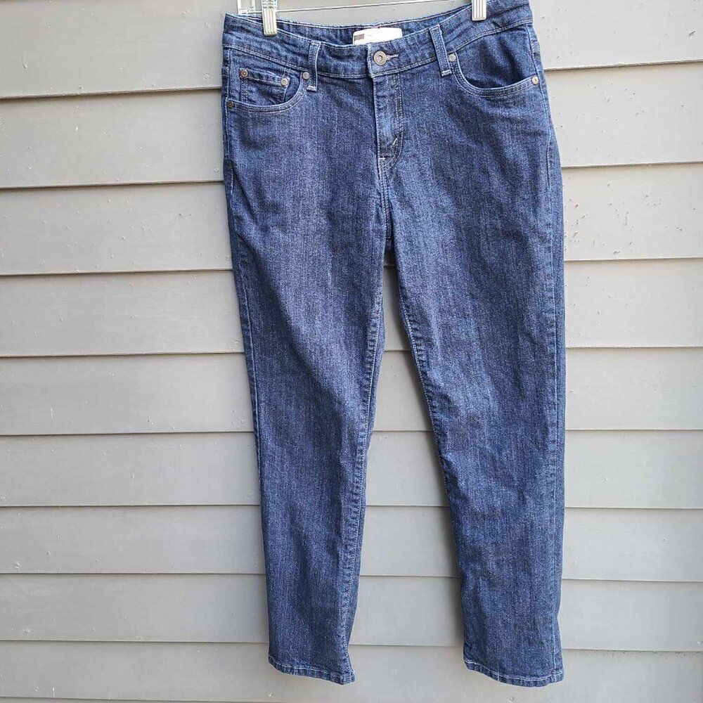Levis Mid Rise Skinny Jeans size 12
